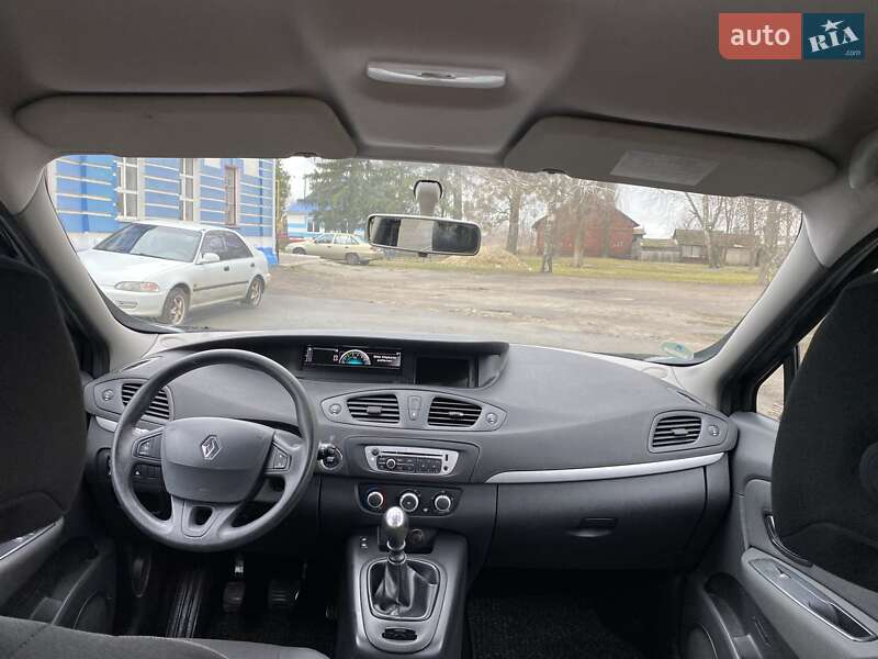 Минивэн Renault Megane Scenic 2012 в Лебедине