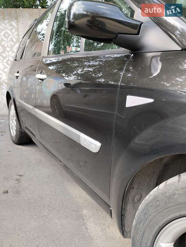 Мінівен Renault Megane Scenic 2005 в Козятині
