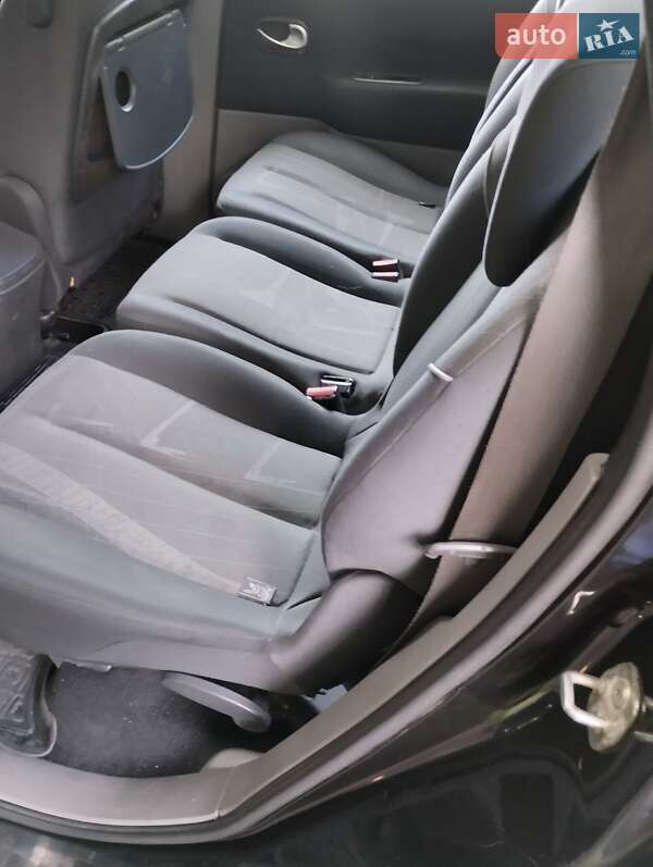 Мінівен Renault Megane Scenic 2005 в Козятині