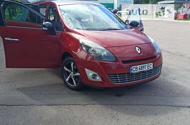 Renault Megane Scenic 2012