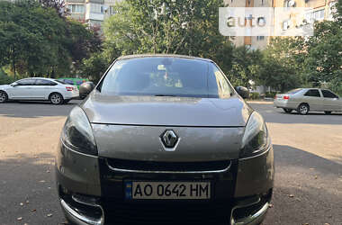 Минивэн Renault Megane Scenic 2012 в Мукачево