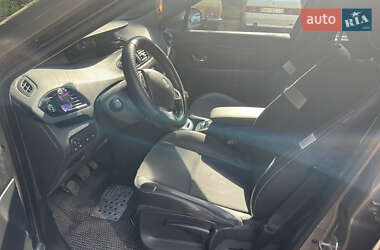 Минивэн Renault Megane Scenic 2012 в Мукачево