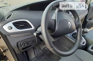 Мінівен Renault Megane Scenic 2009 в Тисмениці