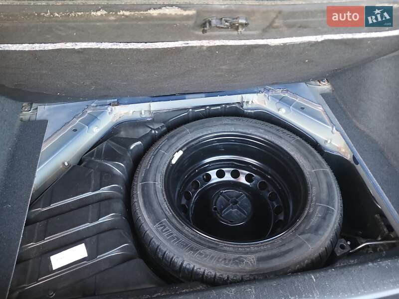 Мінівен Renault Megane Scenic 2009 в Шумську фото 13 Мінівен Renault Megane Scenic 2009 в Шумську