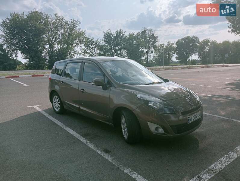 Мінівен Renault Megane Scenic 1998 в Херсоні