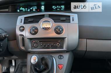 Минивэн Renault Megane Scenic 2008 в 