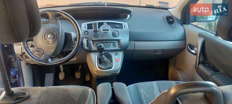 Мінівен Renault Megane Scenic 2003 в Дніпрі