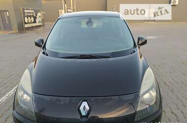 Мінівен Renault Megane Scenic 2010 в Чернівцях