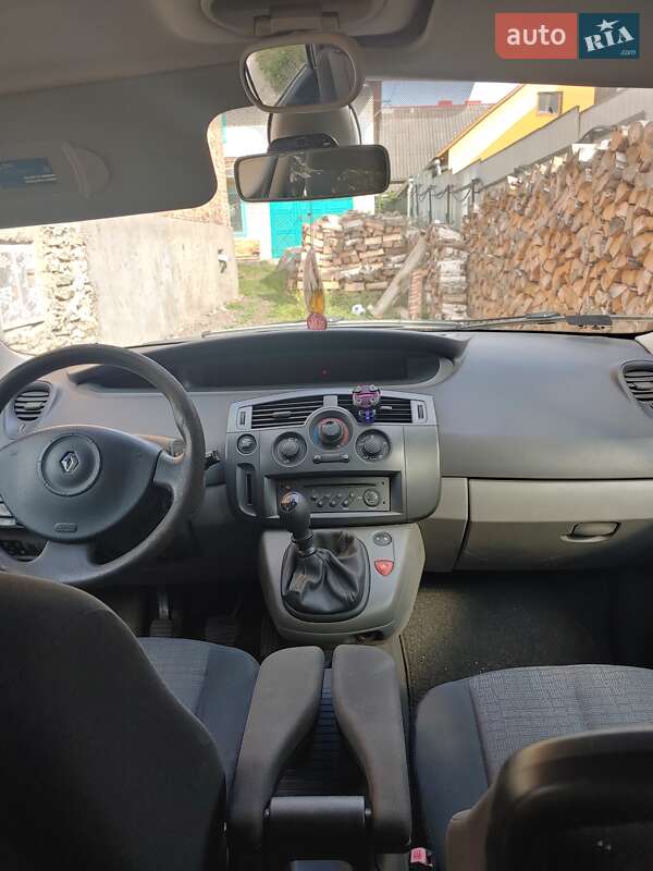 Минивэн Renault Megane Scenic 2007 в Дубно
