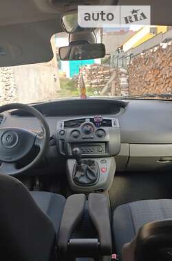 Минивэн Renault Megane Scenic 2007 в Дубно