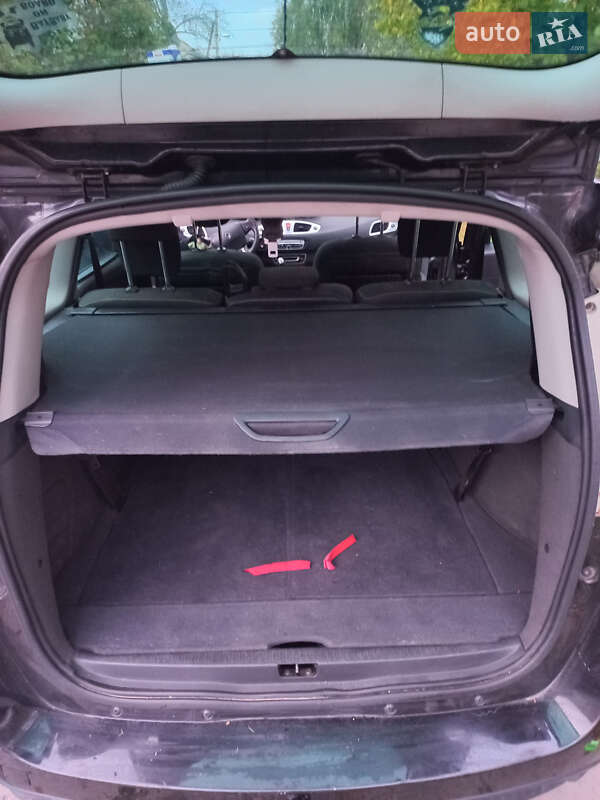 Минивэн Renault Megane Scenic 2010 в Львове