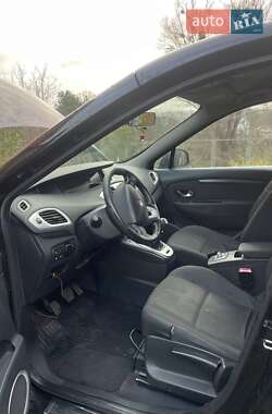 Мінівен Renault Megane Scenic 2010 в 