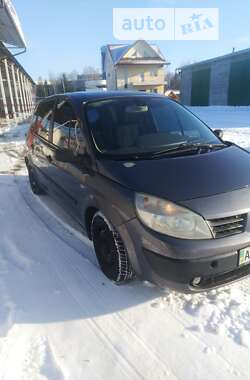 Минивэн Renault Megane Scenic 2006 в Миргороде