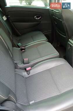 Минивэн Renault Megane Scenic 2016 в Киеве