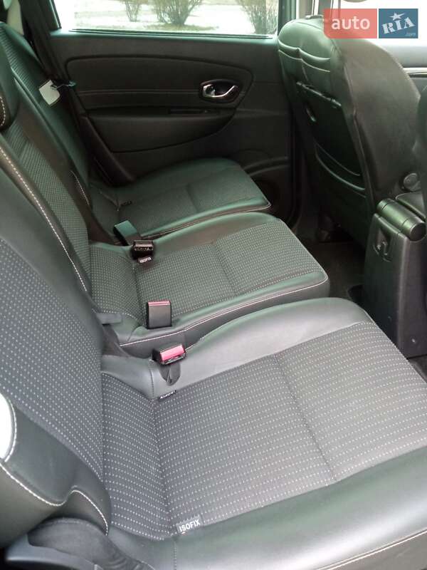 Мінівен Renault Megane Scenic 2016 в Києві