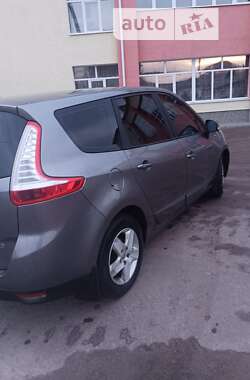 Мінівен Renault Megane Scenic 2013 в Ямполі