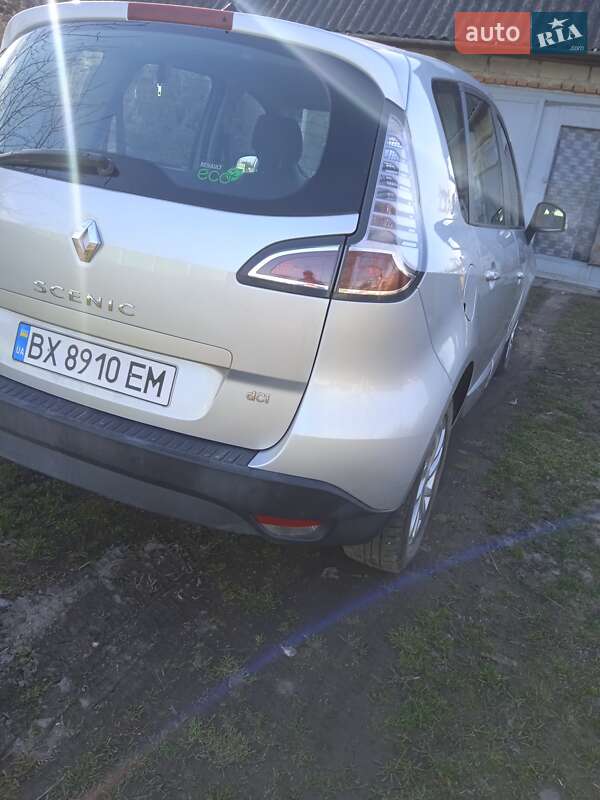 Минивэн Renault Megane Scenic 2011 в Хмельницком