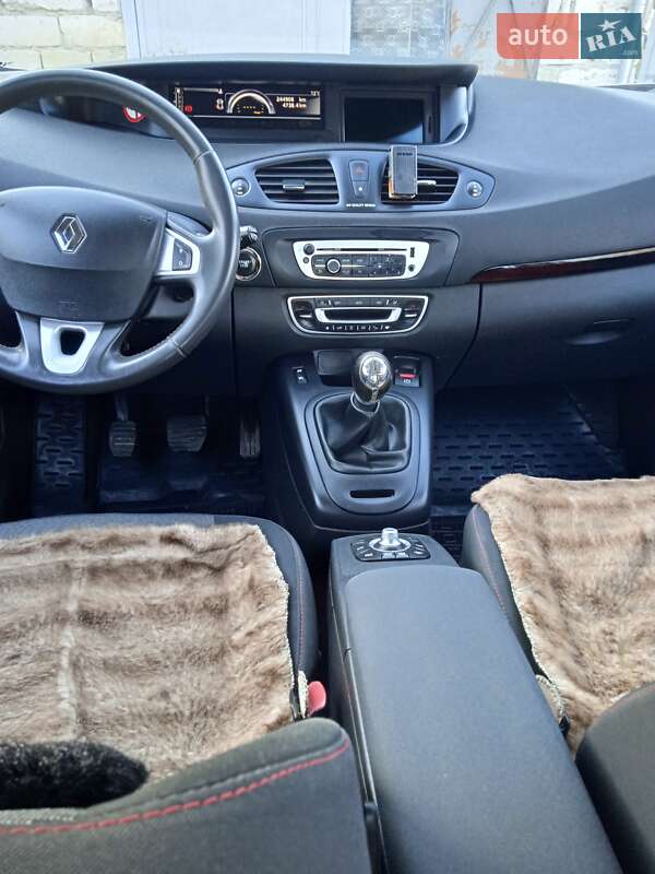 Минивэн Renault Megane Scenic 2011 в Хмельницком