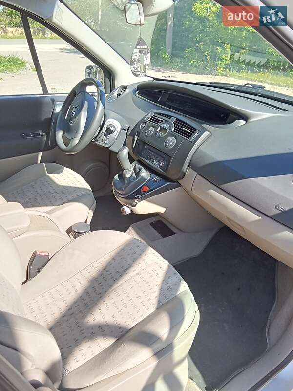 Мінівен Renault Megane Scenic 2005 в Шаргороді