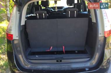 Мінівен Renault Megane Scenic 2012 в 