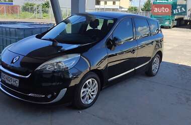 Мінівен Renault Megane Scenic 2012 в 