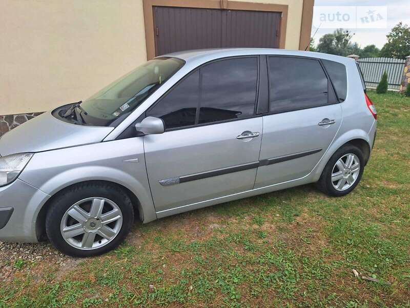 Минивэн Renault Megane Scenic 2006 в Ивано-Франковске