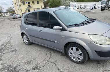 Минивэн Renault Megane Scenic 2004 в Красилове