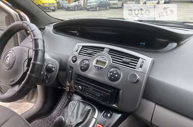 Минивэн Renault Megane Scenic 2004 в Красилове