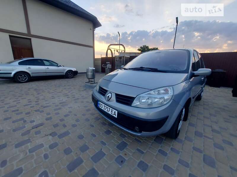 Renault Megane Scenic 2003