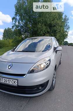 Мінівен Renault Megane Scenic 2012 в Хмельницькому