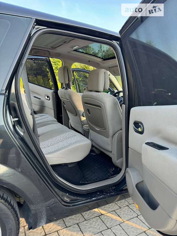 Мінівен Renault Megane Scenic 2009 в Львові