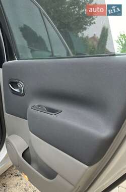 Минивэн Renault Megane Scenic 2006 в 