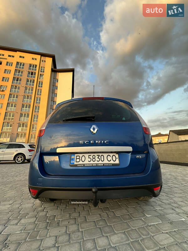 Минивэн Renault Megane Scenic 2011 в Тернополе
