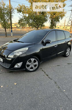 Мінівен Renault Megane Scenic 2010 в Запоріжжі