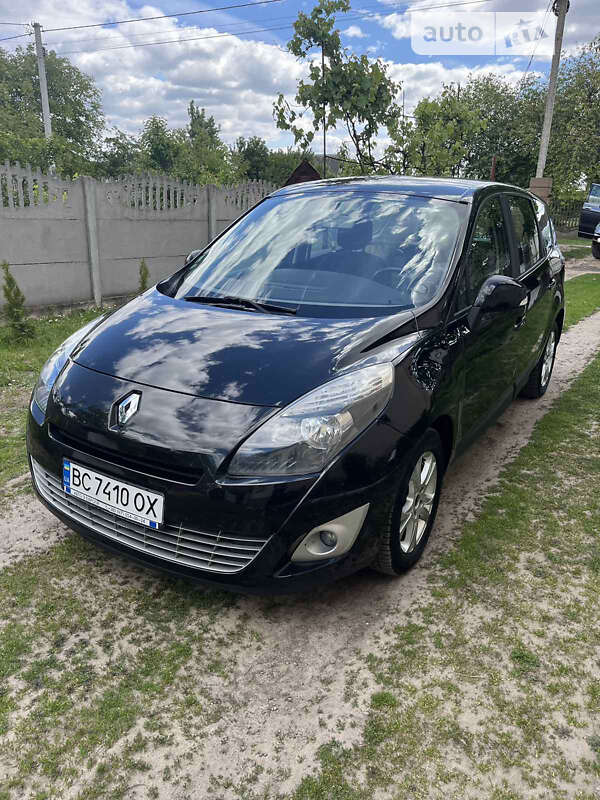 Минивэн Renault Megane Scenic 2011 в Луцке