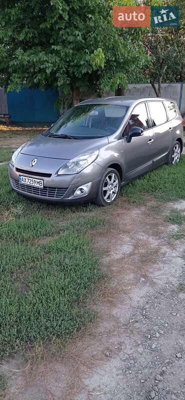 Минивэн Renault Megane Scenic 2011 в Харькове