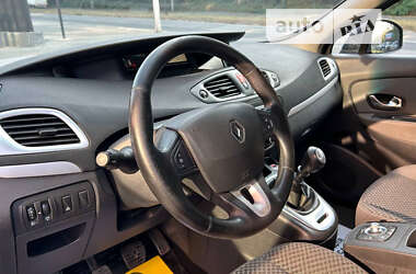 Минивэн Renault Megane Scenic 2011 в Черновцах