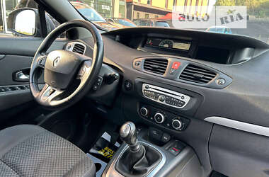 Минивэн Renault Megane Scenic 2011 в Черновцах