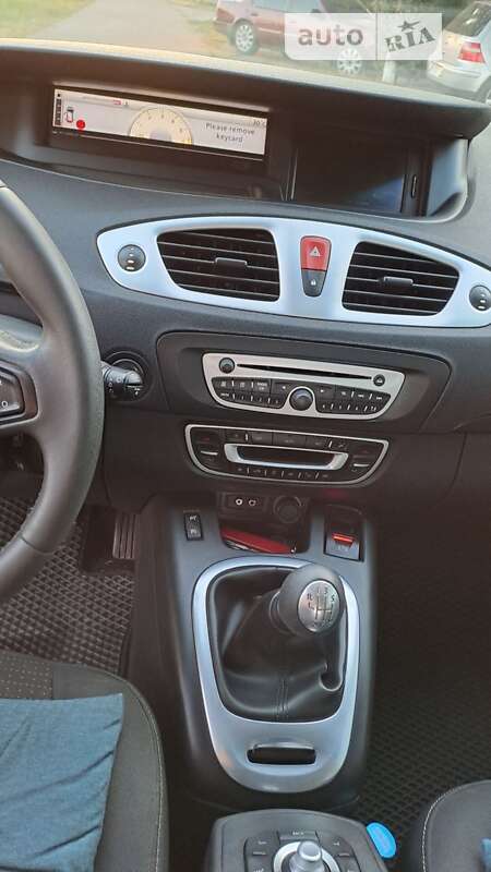 Мінівен Renault Megane Scenic 2010 в Одесі