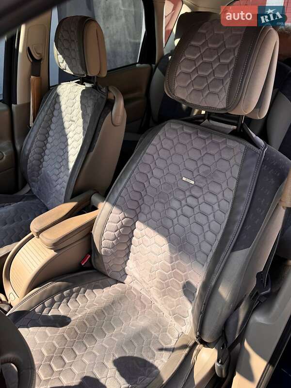 Мінівен Renault Megane Scenic 2005 в Хмельницькому фото 24 Мінівен Renault Megane Scenic 2005 в Хмельницькому