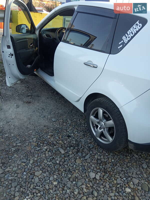 Минивэн Renault Megane Scenic 2011 в Черновцах