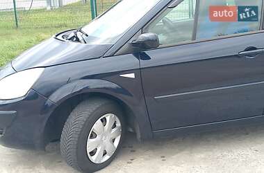 Минивэн Renault Megane Scenic 2008 в Коростене