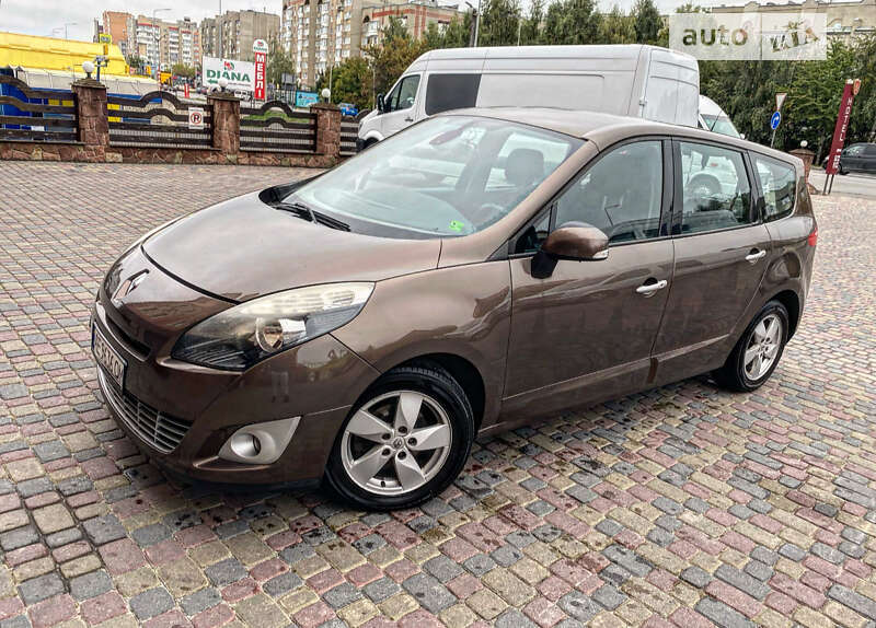 Мінівен Renault Megane Scenic 2010 в Тернополі