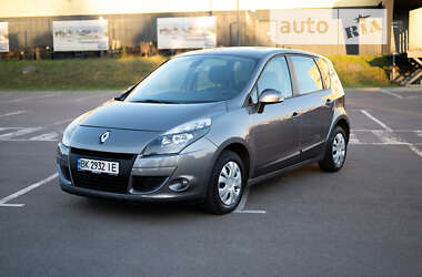 Renault Megane Scenic 2010