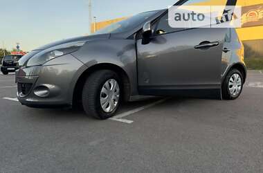 Мінівен Renault Megane Scenic 2010 в Рівному