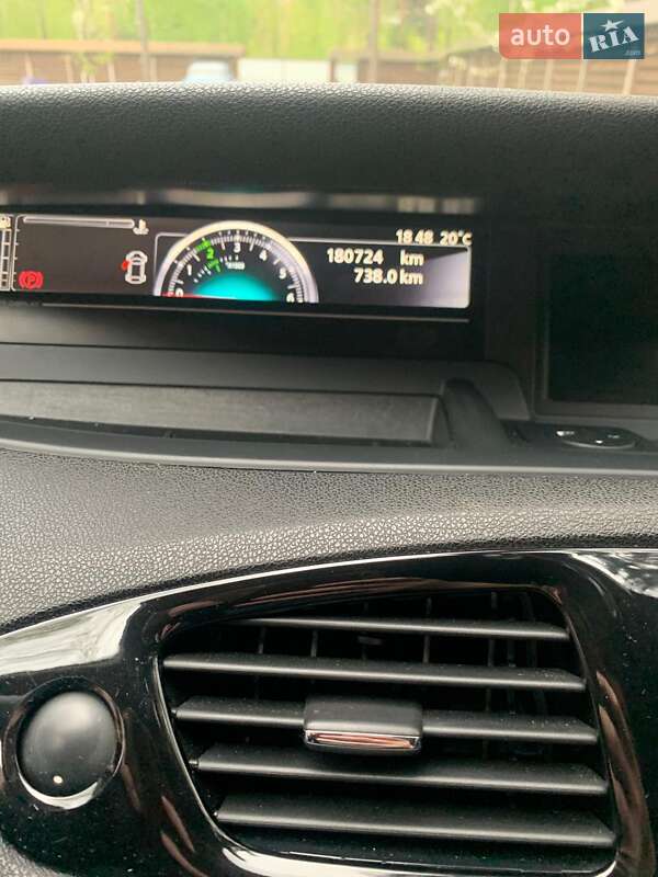 Минивэн Renault Megane Scenic 2013 в Житомире