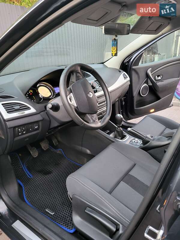 Универсал Renault Megane Scenic 2010 в Днепре