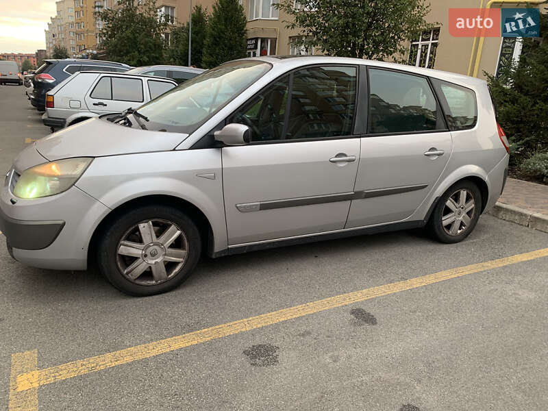 Минивэн Renault Megane Scenic 2005 в Киеве