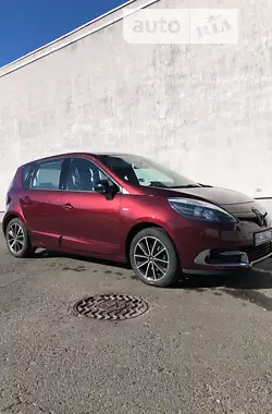 Renault Megane Scenic 2012