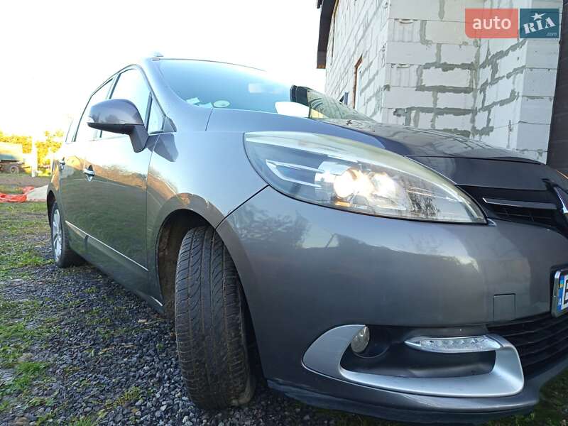 Минивэн Renault Megane Scenic 2014 в Теофиполе